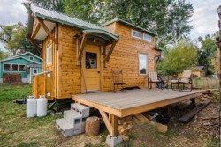 dreamhousetogo:  By MitchCraft Tiny Homes