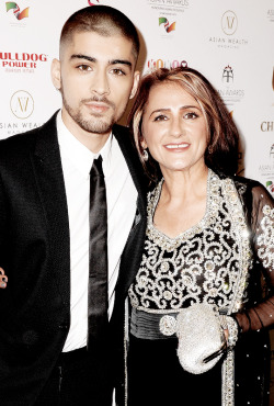 crazymofas: April 17th ‘15 ~ Zayn at The Asian Awards