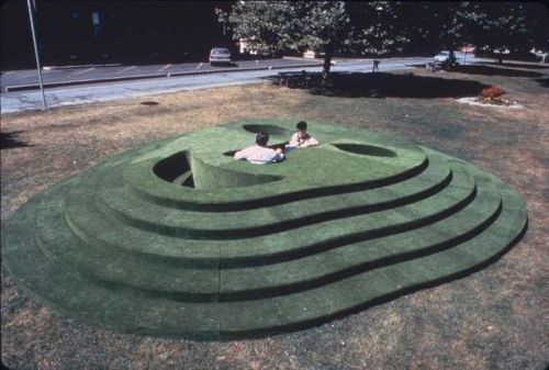 perfectcircle23:vito acconci face of the earth