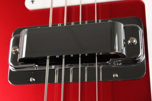 fuckyeabassguitar:  2012 Rickenbacker 4003 Ruby Red. Fuckin’.Sex.  Holy shit this thing is beautiful