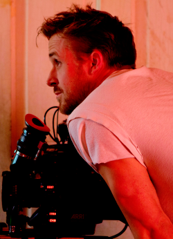 messcine:  Ryan Gosling on the set of Lost River, his directorial