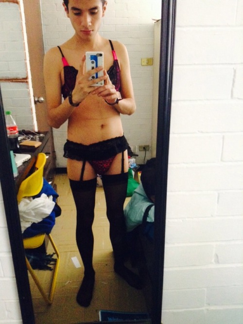 lingerieboy108:  Getting ready for school ;)  #lingerieguy