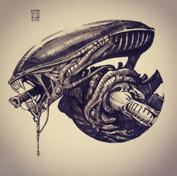 creaturexlll:Happy Alien Day! <3