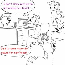 asklunaonthemoon:  Ask Luna (On the Moon): #35 [BTW expect some