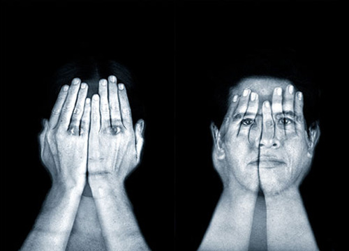 asylum-art:  The Invisible Wall - ghostly expressions leak through covered faces by Ana de Orbegoso  new york-based artist Ana de Orbegoso presents her opus titled â€˜invisible wallsâ€™ in an exhibition titled â€˜paralleling narrativesâ€™ â€“ a photograph