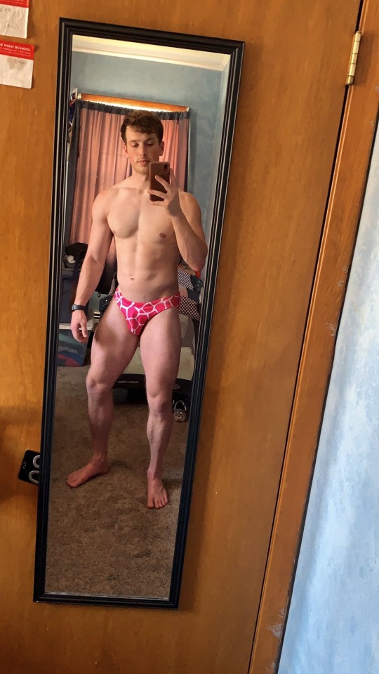 muscleinbriefs-deactivated20230: