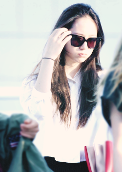 ikiterundatte:  12/1000 pictures of jung soojung’s flawless
