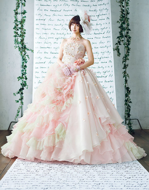 karinosa:  threewholepotato:  hkctvdramas:  Shinoda Mariko in LOVE MARY Dresses  STOP     I want to flounce around in these so bad it hurts