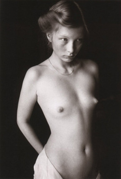 fragrantblossoms:  David Hamilton 