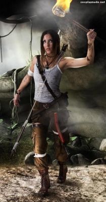 irishgamer1:  Lara Croft nude cosplay. Great ass! 