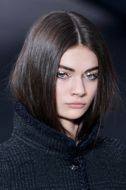 lsyorg:  Antonina Vasylchenko - Chanel F/W 2013