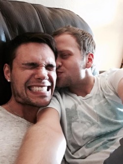 fuckyeahgaycouples: