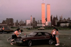 coolkidsofhistory:  Lovers in Jersey City late 1970s