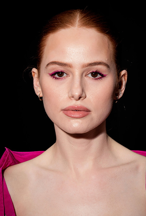 tonitopazs:MADELAINE PETSCH  Valentino Womenswear Spring/Summer