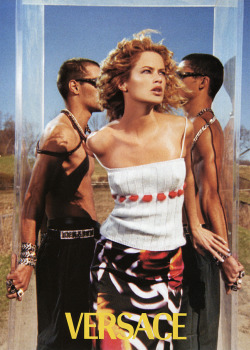 chanelresort:Carolyn Murphy photographed by Steven Meisel for