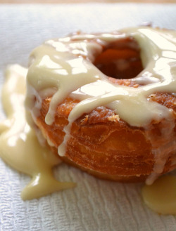 in-my-mouth:  Homemade Cronuts 