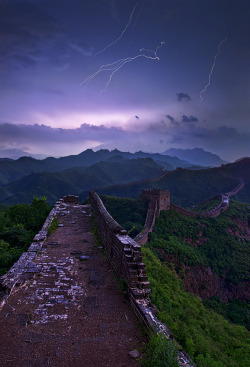 The Great Wall   by Yan Zhang