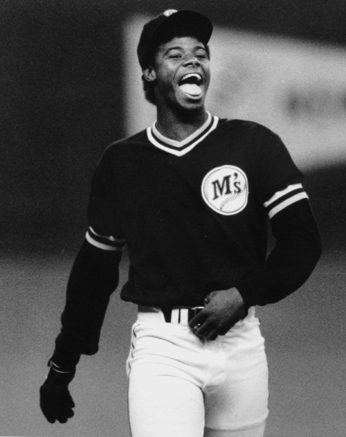this-day-in-baseball:  June 2, 1987 Using their number one pick overall in the draft, the Seattle Mariners select Ken Griffey, Jr. The signing of â€˜Juniorâ€™, son of major leaguer Ken Griffey, will play a major role in Seattleâ€™s success in the mid-1990