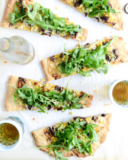 do-not-touch-my-food:  Whiskey Braised Short Rib Flatbread with