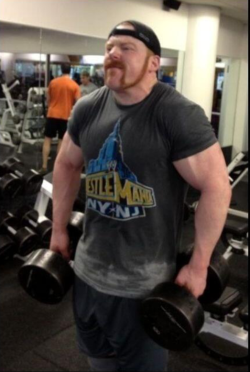 sheamuslover:  DAMN!!!!!!   Very Sweaty Sheamus! O.o Nice!! 