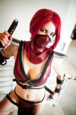 hellishcloud:  Scarlet Cosplay Mortal Kombat 9 By AsherWarr 