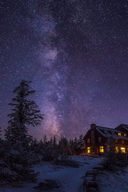 Crater Lake Lodge | Photographer © | IG | AOI