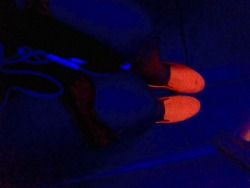 blacklight bathrooms