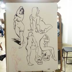 Woot, figure drawing! Thanks Emily. #art #drawing #figuredrawing