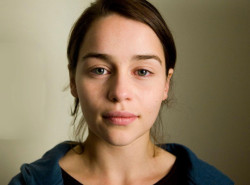 mattgamer:  Emilia Clarke (no makeup)