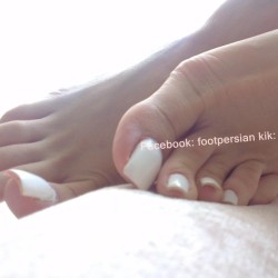 ifeetfetish:  #footsole #footfetish #feet #sexysandal #sexynails