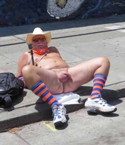 Folsom nudity, Up Your Alley, Dore Alley nudist