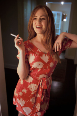 fuckyeahhotactress:  Isla Fisher, during rehearsal for Baz Luhrmann’s