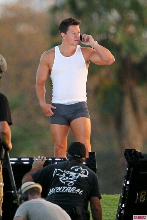 hotmenofhollywood:   Sexy DILF Mark Wahlberg shows what he is packing in a very flattering pair of underwear. For more of the sexiest men in film and television: www.hotmenofhollywood.tumblr.com   Mmm love Mark Wahlburg…fucking sexy man!! =D