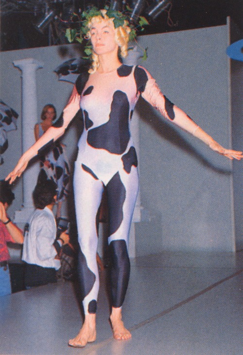 xxfashionbeepbeepxx:  vivienne westwood ss90
