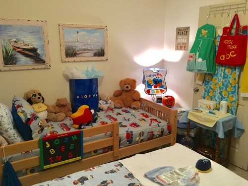 diaperactive:My Newly Designed Toddler Room - November 2016   SUPER KEWL…I need one of these for me as an 8-12 year old adult boy. How do I get one!???  