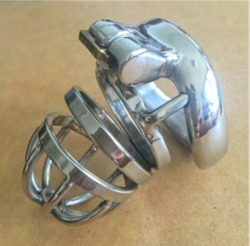 dutchsissydaisy:I just bought this new chastity cage! My old