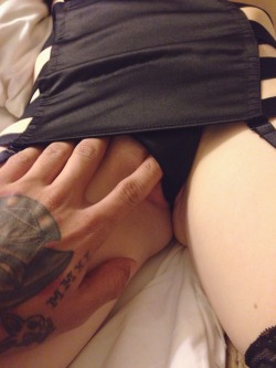 kinkycasey:  “This button keeps babygirls just where you