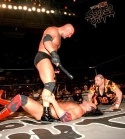 rwfan11:  ….whoa Goldberg! what are you going to do with that