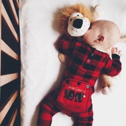 dixieland-delight:  My son has these pajamas 😍