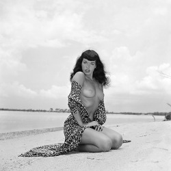 20th-century-man:  Bettie Page / photo by Bunny Yeager. 