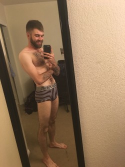 talldorkandhairy:  Follow Tall, Dork & Hairy for all types