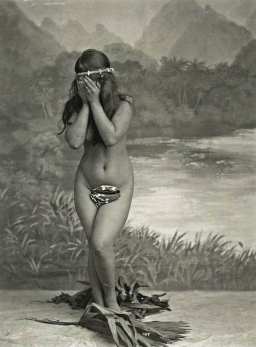 From Tahitian Beauties, by Lucien Gauthier. Find more beautiful Tahitians and Polynesians on Native Nudity.
