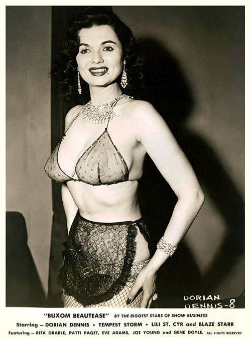 Dorian Dennis appears in a dazzling publicity photo from Irving Klaw’s 1956 Burlesque film: “BUXOM BEAUTEASE”.. More photos of Dorian can be found here..