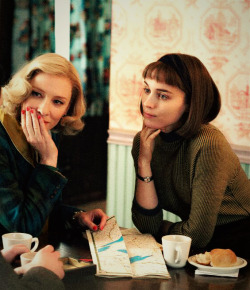 writersblockisabitch:  Vintage lesbians silently judging you