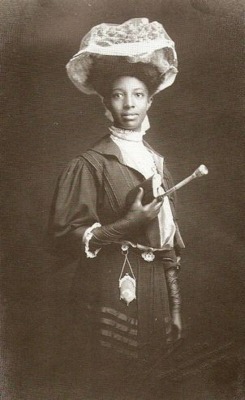 blackhistoryalbum:  ALOHA (THE BLACK VICTORIANS, 1898)Born  in