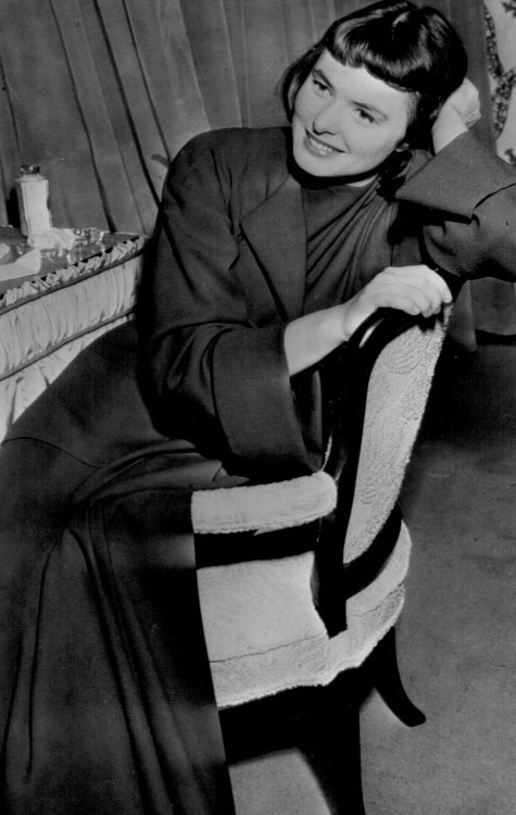 olivethomas:Ingrid Bergman, 1946 https://painted-face.com/