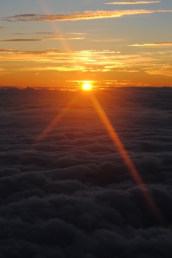 skyvvard:  Sun Rises above Clouds seen from Fuji Summit | by