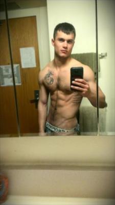 southernfun:  marine cock  look at that chest & happy trail