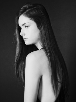 carlocalope:  calope will make you fall in love with blair.