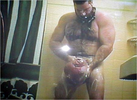 bigbullballsac:  londonxlbulge:  Love those monster balls  More huge balls: http://bigbullballsac.tumblr.com/